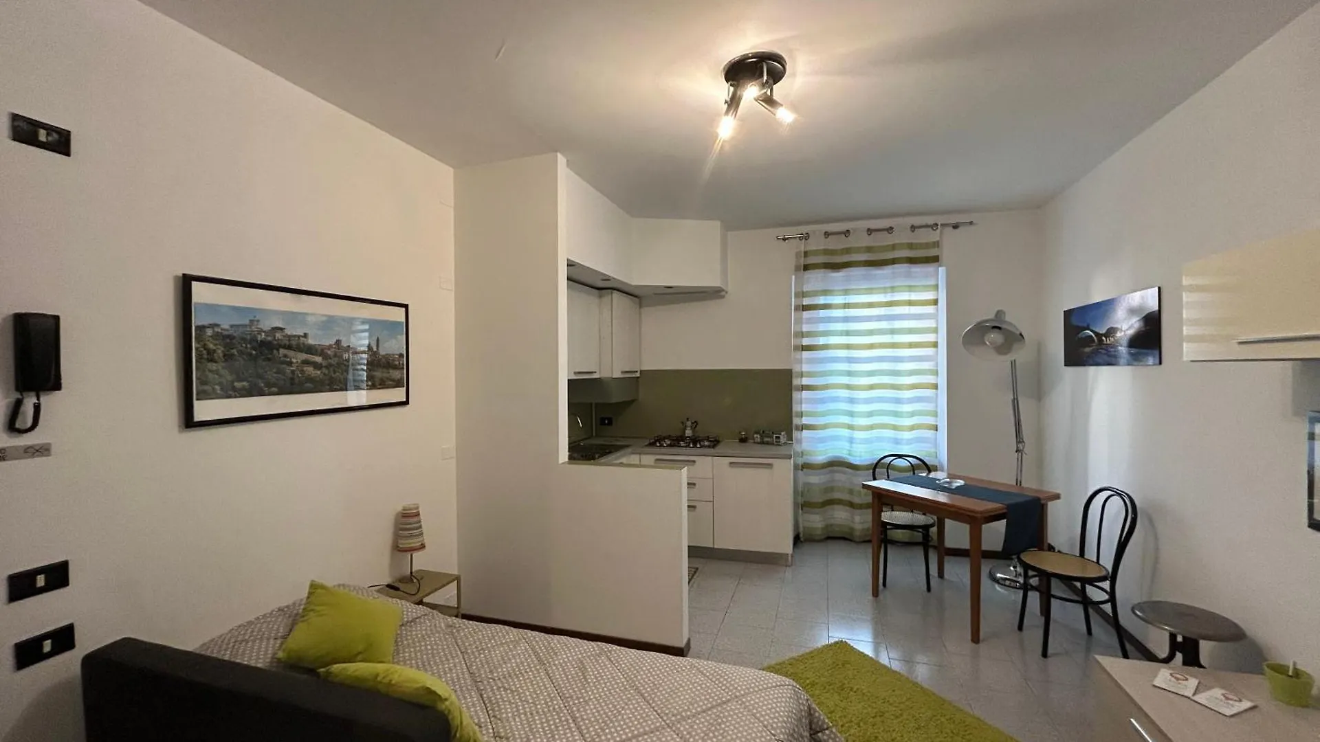 Comfort Accommodation Residence Bergamo 0*,  Italië