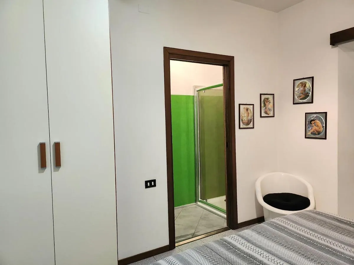 Comfort Accommodation Residence Bergamo Lägenhet