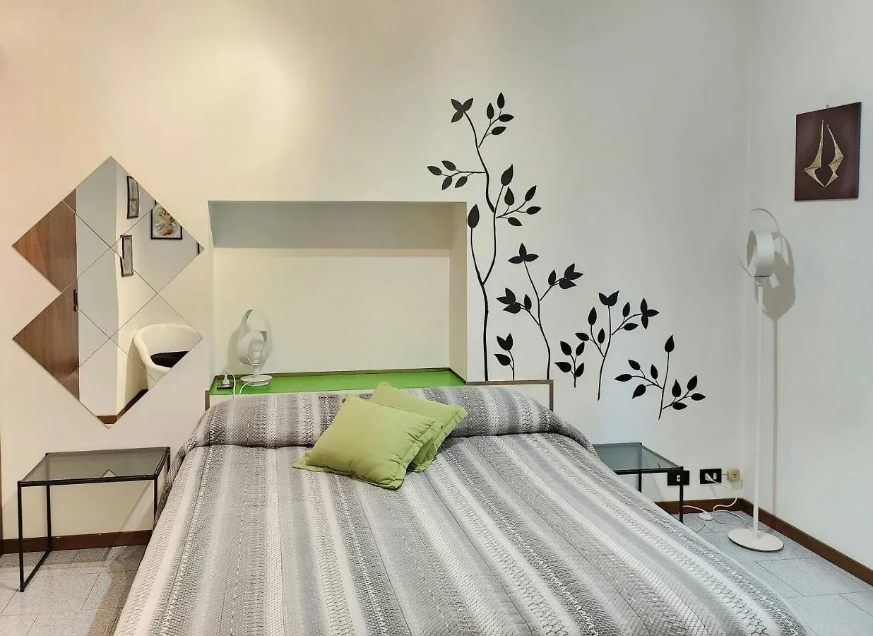 Comfort Accommodation Residence Bergamo Lägenhet