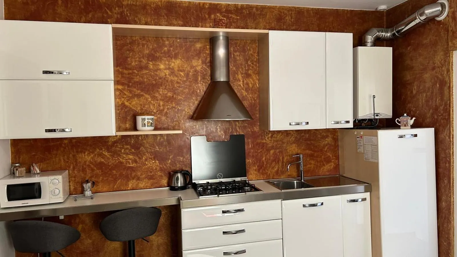 Comfort Accommodation Residence Bergamo Lägenhet