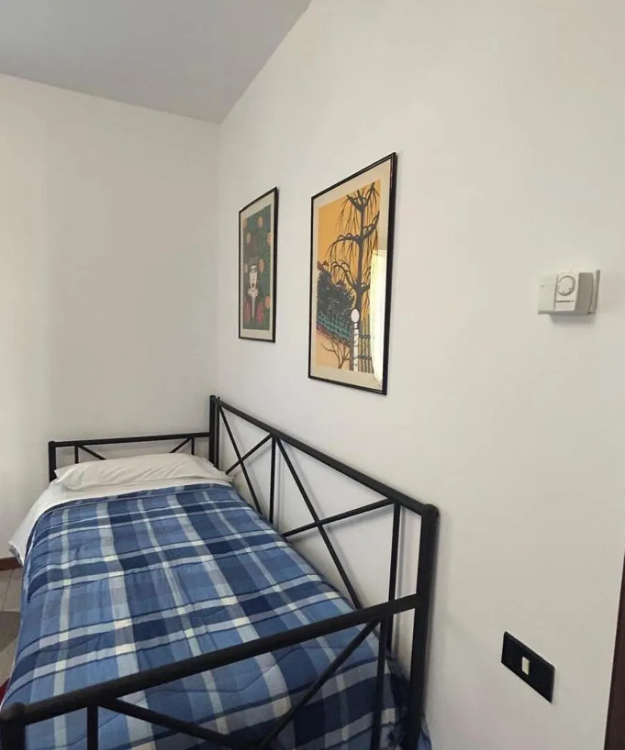 Comfort Accommodation Residence Bergame 0*,